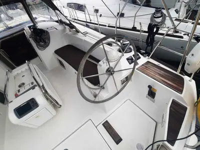 Cockpit of Hispania Mare, a Jeanneau Sun Odyssey 509 sailboat at Dénia, Spain