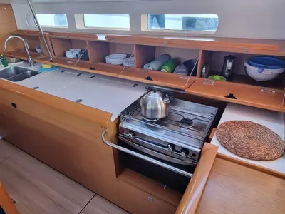 Galley of Hispania Mare, a Jeanneau Sun Odyssey 509 sailboat at Dénia, Spain
