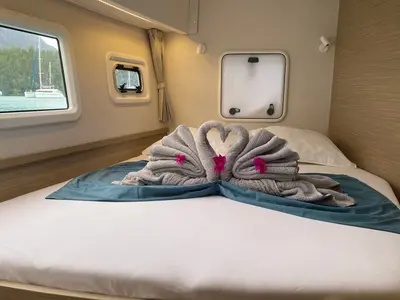 Cabin on Victoria, a Lagoon 42 catamaran at Roche Caiman, Seychelles