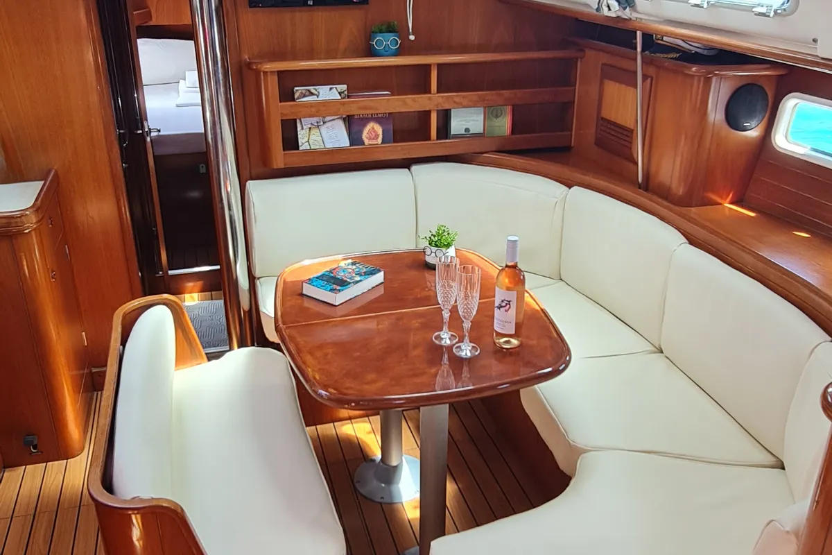 Erika, a Beneteau Oceanis 411 sailboat at Volos, Greece