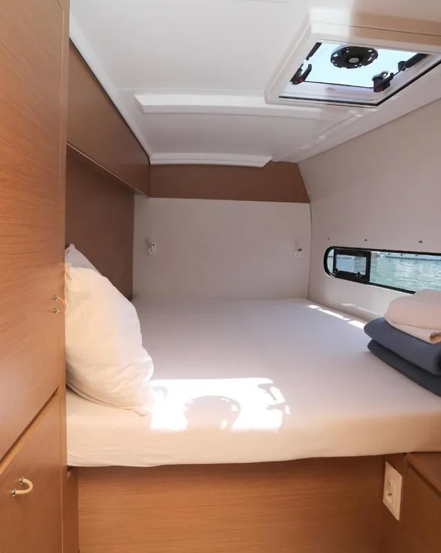 Cabin on Gold Kiss, a Excess 11 - 4 + 1 + 1 cab. catamaran at Split, Croatia