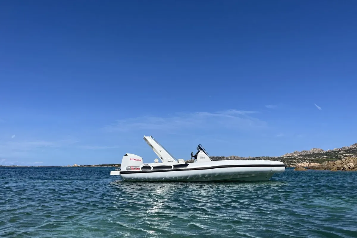 Uno, a Altamarea Wave 23 motorboat at Cannigione, Italy