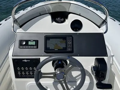 Cockpit of Uno, a Altamarea Wave 23 motorboat at Cannigione, Italy