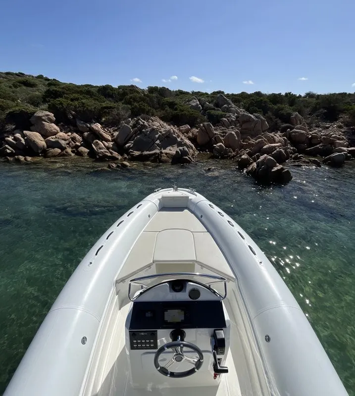 Uno, a Altamarea Wave 23 motorboat at Cannigione, Italy