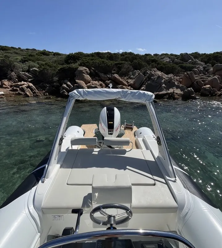 Uno, a Altamarea Wave 23 motorboat at Cannigione, Italy