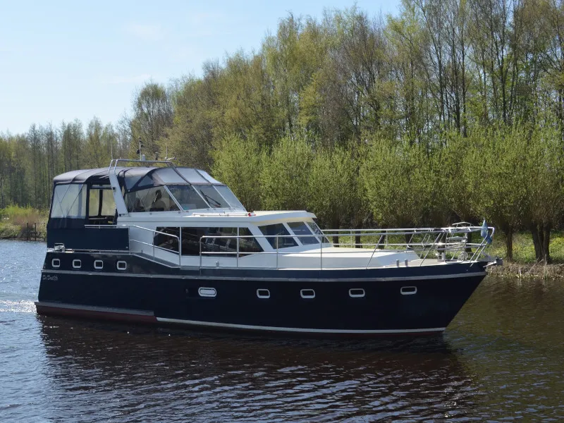 Exterior view of De Drait Renal 50, a motorboat at Drachten, Netherlands