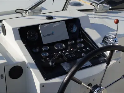 Cockpit of Ryanne, a De Drait Kotterjacht 13.5 GL motorboat at Woudsend, Netherlands