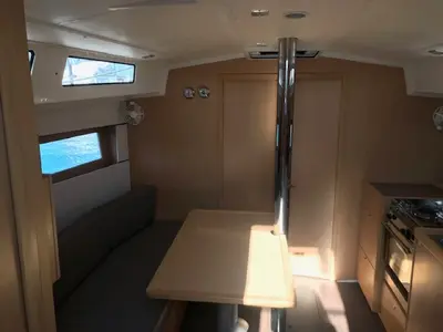 Salon of Zosma, a Beneteau Oceanis 38.1 sailboat at Rosignano Solvay, Italy