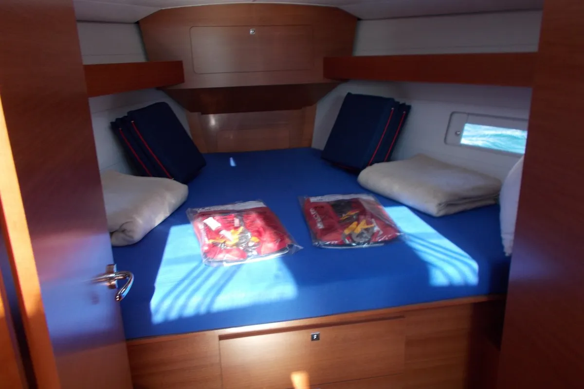 Cabin on Fever, a Dufour 382 GL sailboat at Portoferraio, Italy