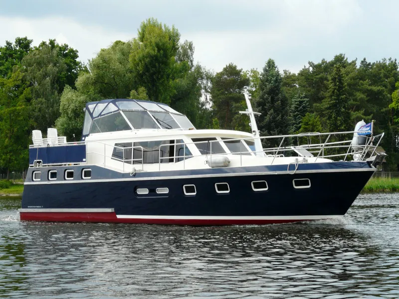 Exterior view of Drait 19, a De Drait Renal 50 motorboat at Drachten, Netherlands
