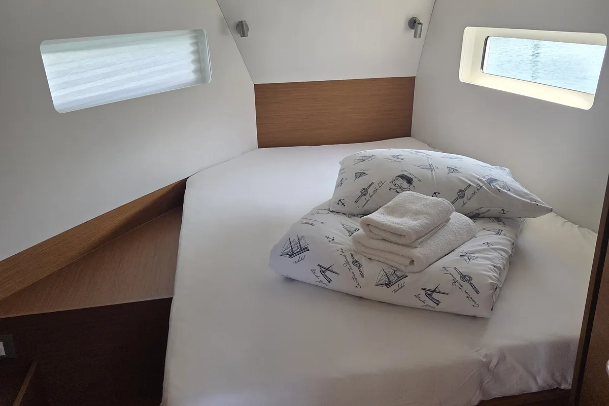 Cabin on Ancsika, a Jeanneau Sun Odyssey 380 sailboat at Pirovac, Croatia