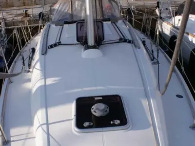 Deck of Frivola, a Jeanneau Sun Odyssey 36i sailboat at Punta Ala, Italy