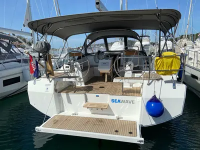 Deck of Seawave, a Bavaria C42 sailboat at Općina Vrsar, Croatia