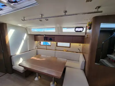 Salon of Tsuki, a Beneteau Oceanis 51.1 sailboat at Lavrion, Greece