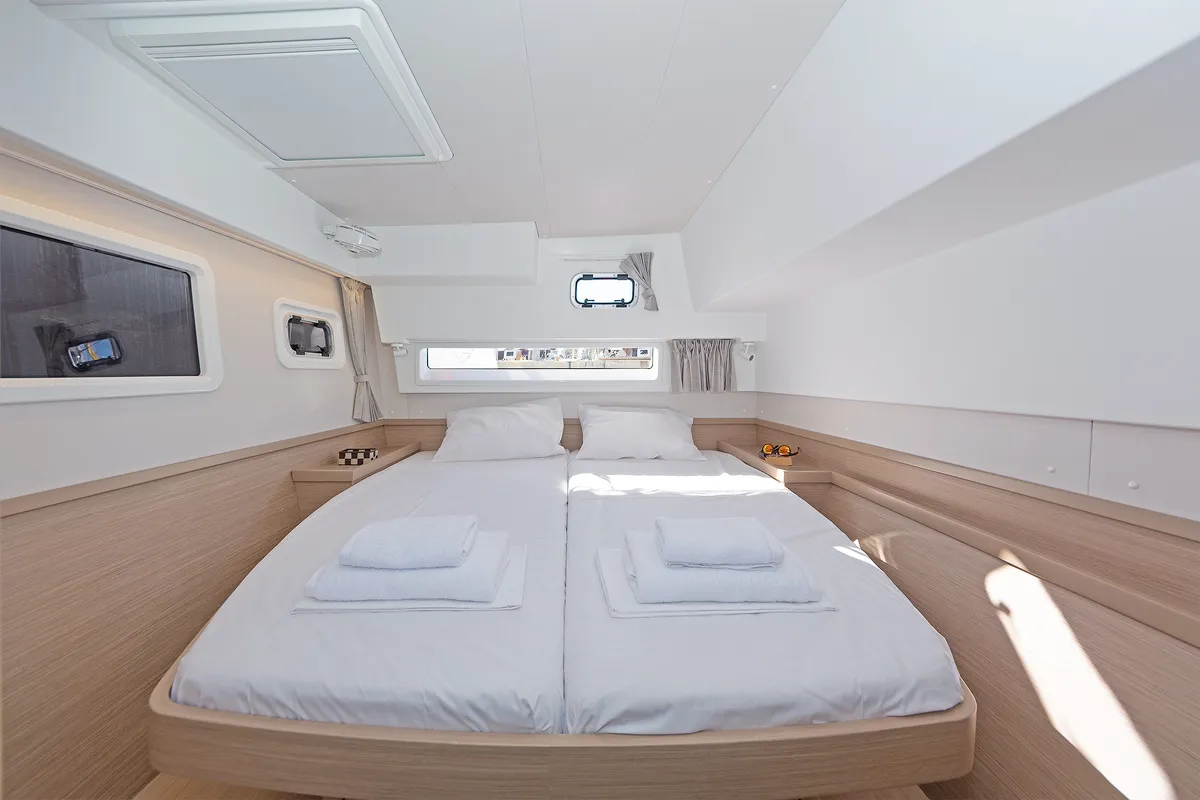 Cabin on Playtime, a Lagoon 42 catamaran at Parikia, Greece