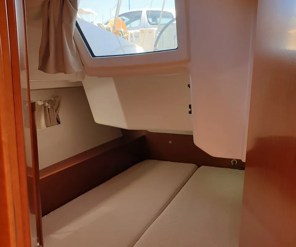 Cabin on Ecstasea, a Beneteau Oceanis 41 sailboat at Athens, Greece