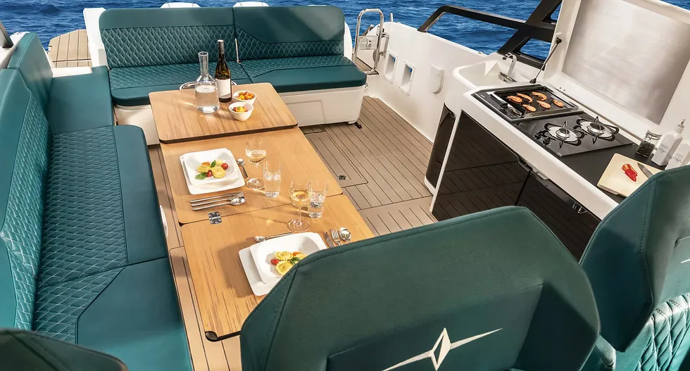 Deck of Nix Tun, a Bavaria Vida 33 HT motorboat at Figari/Golfo Aranci, Italy
