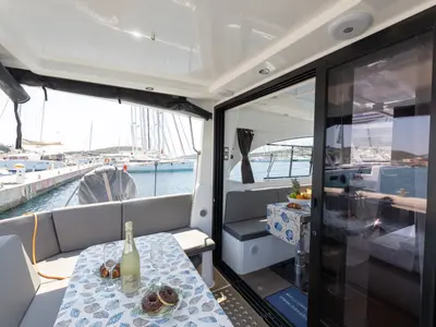 Deck of FALCON, a Beneteau Antares 11 OB motorboat at Općina Rogoznica, Croatia