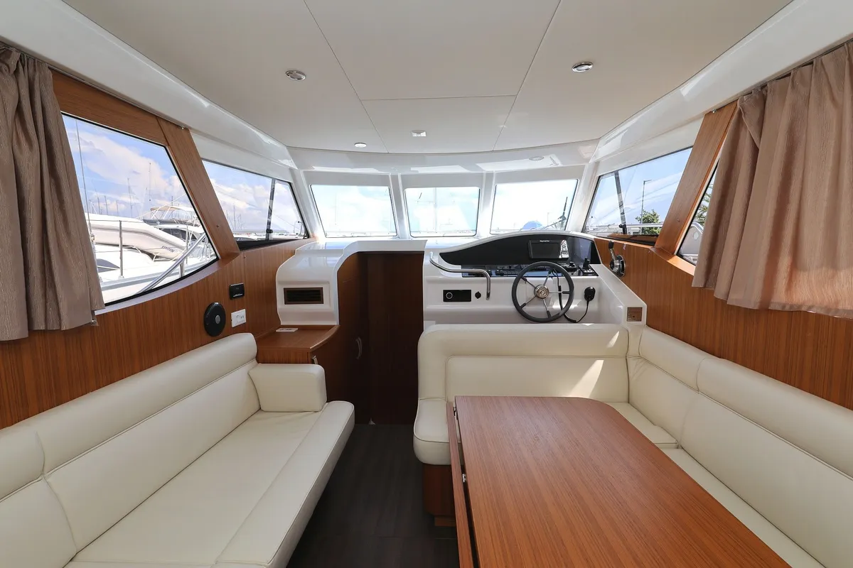 Salon of Mozart, a Greenline 33 motor yacht at Pirovac, Croatia