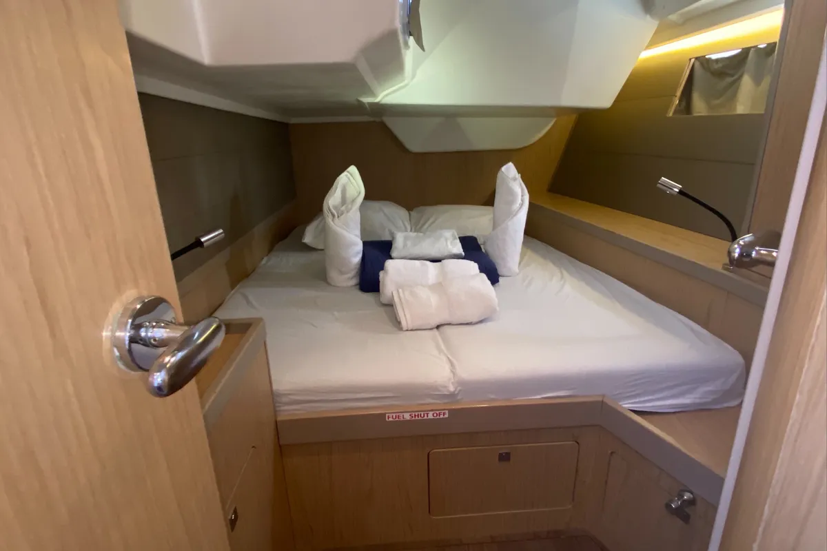 Cabin on Marty J, a Beneteau Oceanis 48 sailboat at Road Town, British Virgin Islands