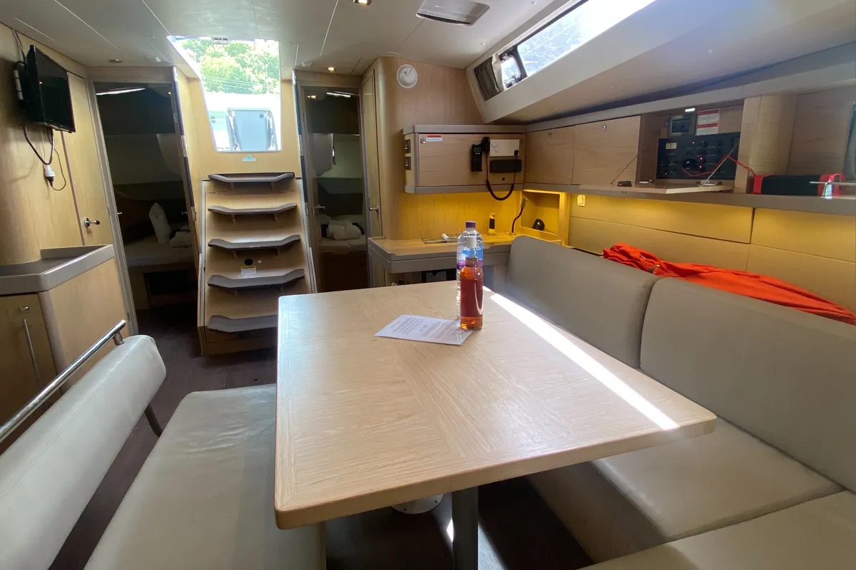 Salon of Marty J, a Beneteau Oceanis 48 sailboat at Road Town, British Virgin Islands