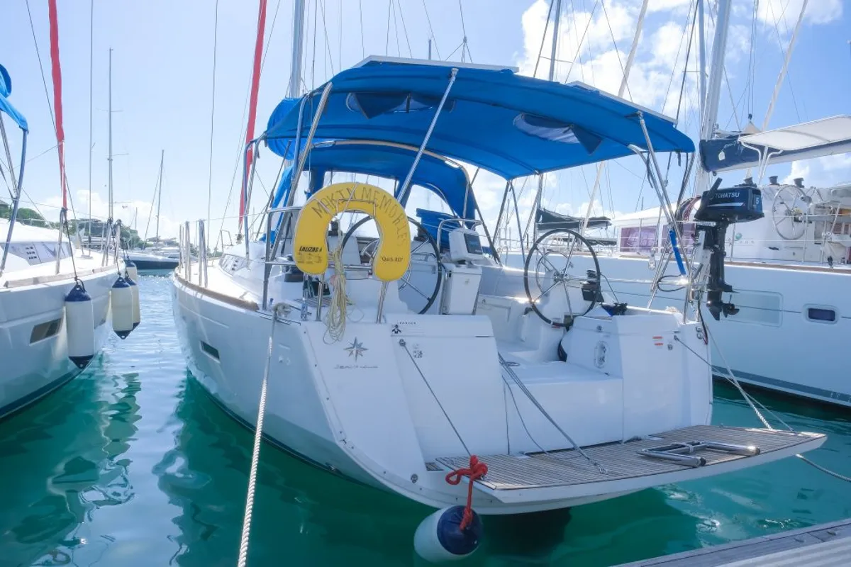 Makin Memories, a Jeanneau Sun Odyssey 419 sailboat at Ribishi, Saint Vincent and the Grenadines