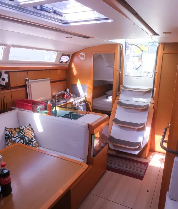 Makin Memories, a Jeanneau Sun Odyssey 419 sailboat at Ribishi, Saint Vincent and the Grenadines
