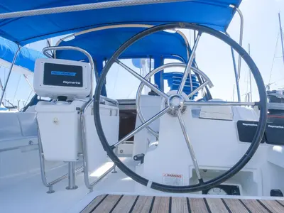 Makin Memories, a Jeanneau Sun Odyssey 419 sailboat at Ribishi, Saint Vincent and the Grenadines