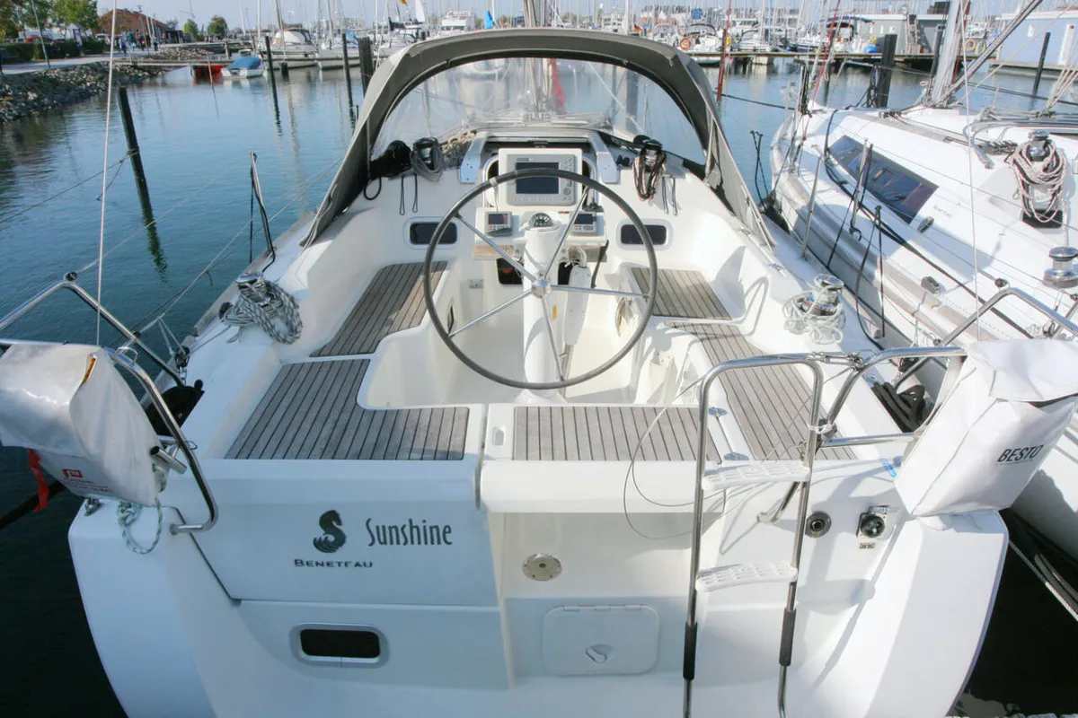 Cockpit of Sunshine, a Beneteau Oceanis 31 sailboat at Barth, Germany