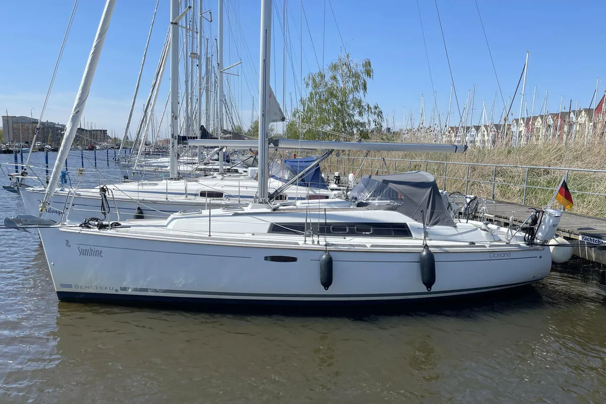 Exterior view of Sunshine, a Beneteau Oceanis 31 sailboat at Barth, Germany