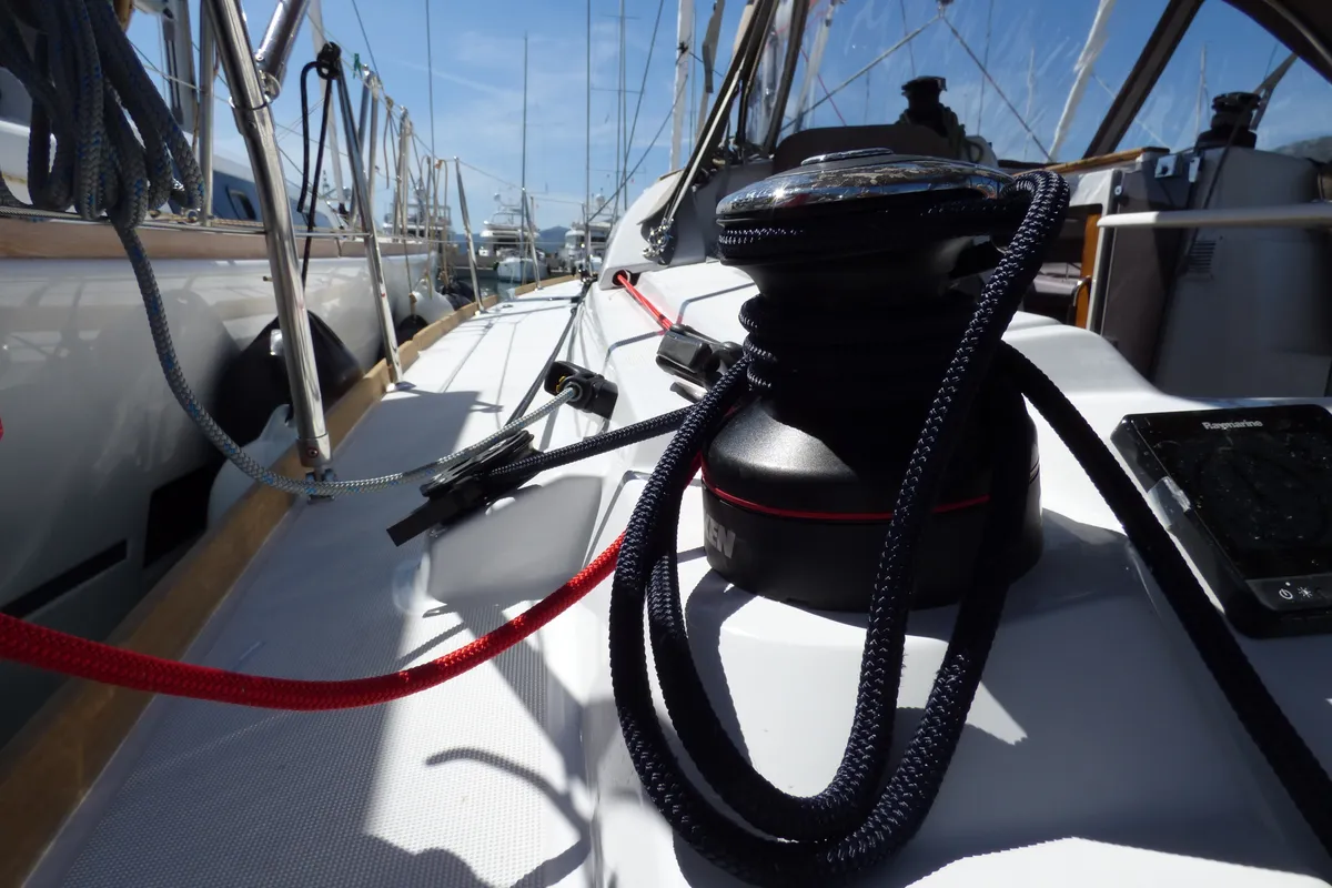 Salon of Vacskamati, a Jeanneau Sun Odyssey 389 sailboat at Kaštela, Croatia
