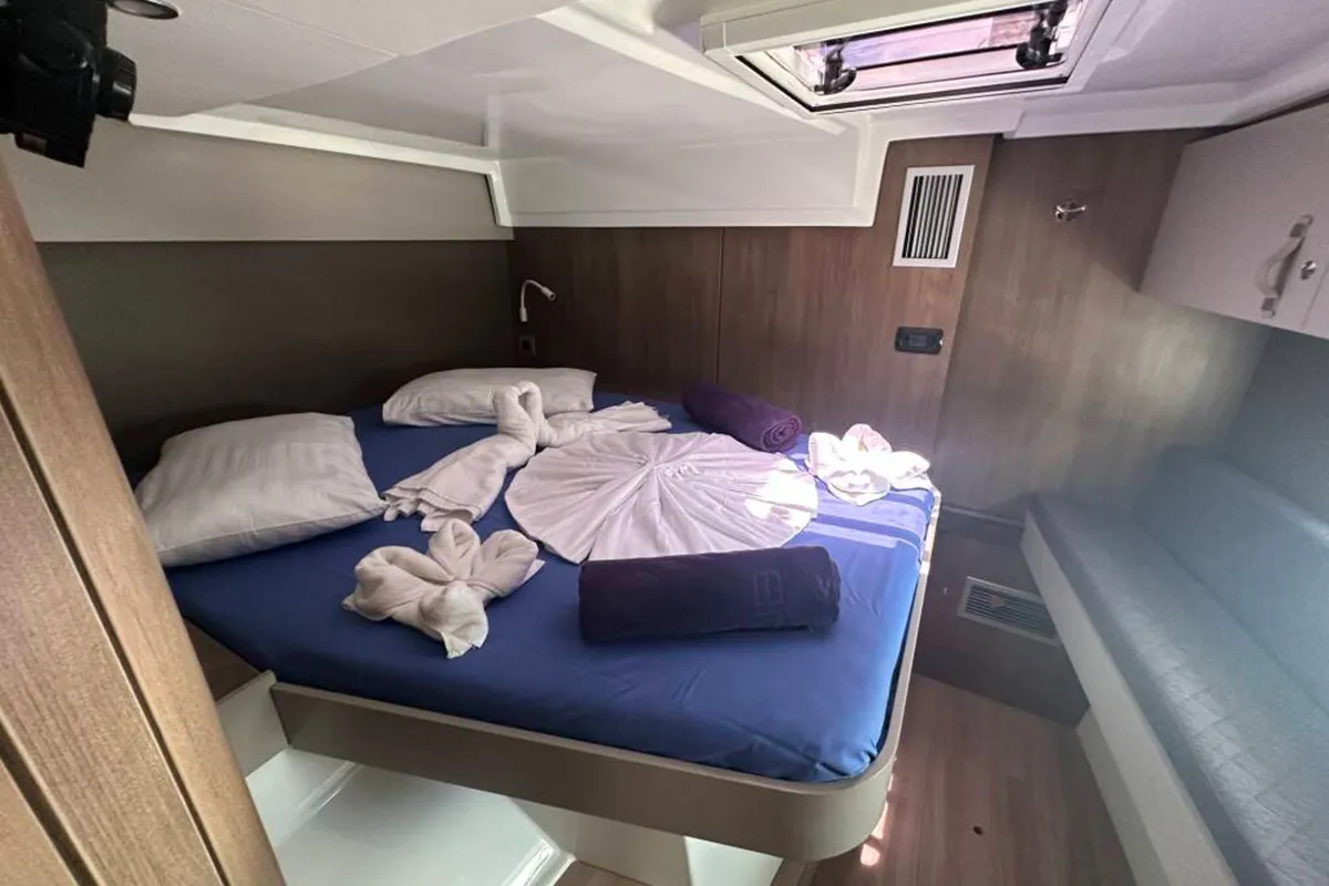 Miro Bot, a Bali Catspace catamaran at Roche Caiman, Seychelles