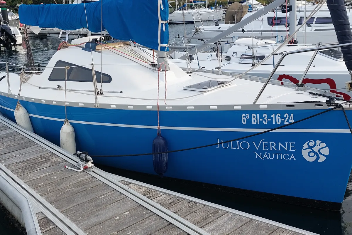Exterior view of Comfort, a Gulet Yatlant 24 sailboat at Baiona, Spain
