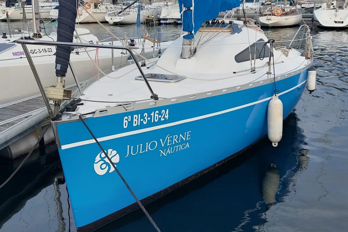 Exterior view of Comfort, a Gulet Yatlant 24 sailboat at Baiona, Spain