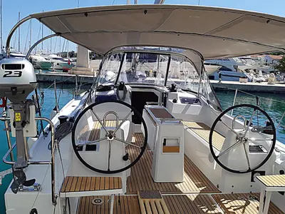 Cockpit of Ka Nani, a Beneteau Oceanis 34.1 sailboat at Općina Rogoznica, Croatia