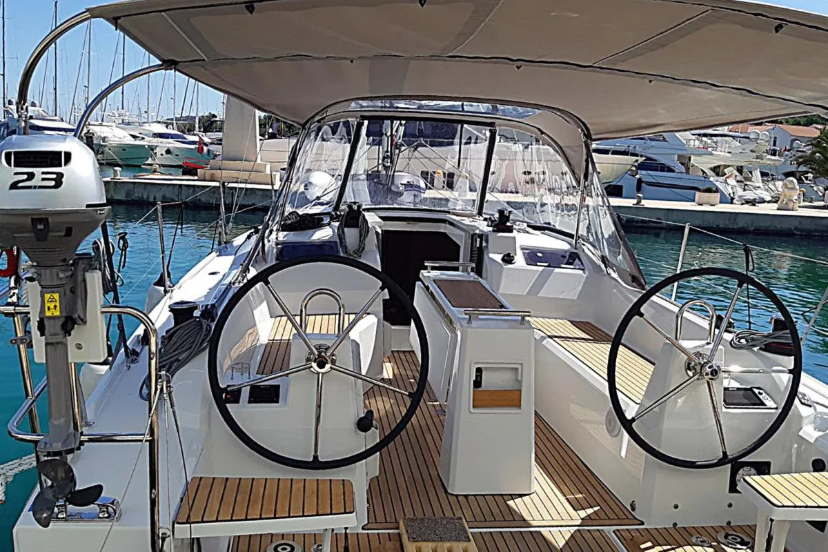 Cockpit of Ka Nani, a Beneteau Oceanis 34.1 sailboat at Općina Rogoznica, Croatia