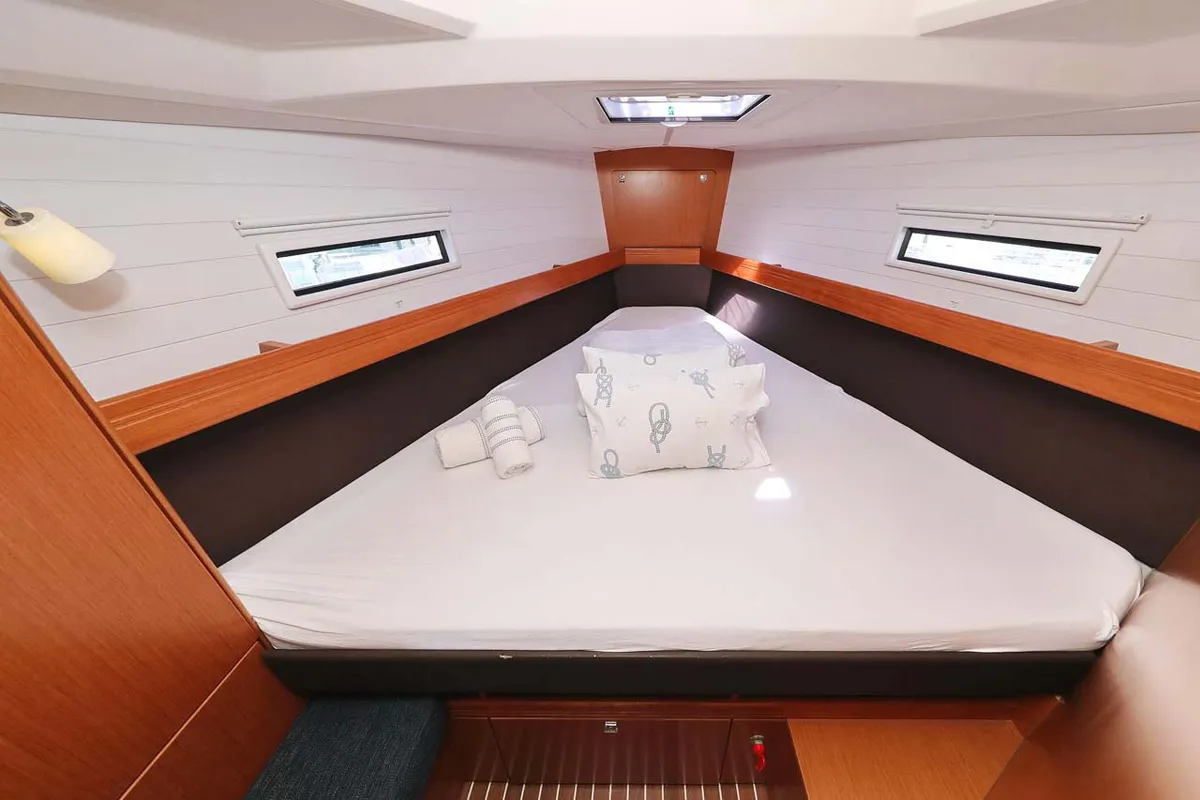 Cabin on Kirka, a Bavaria Cruiser 41 sailboat at Grad Biograd na Moru, Croatia
