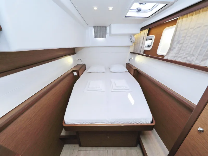 Cabin on OLIVER, a Lagoon 450 catamaran at Sukošan, Croatia