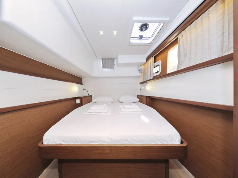 Cabin on OLIVER, a Lagoon 450 catamaran at Sukošan, Croatia