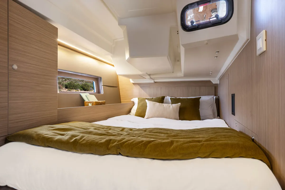 Cabin on Sun-Kissed, a Beneteau Oceanis 47 sailboat at Municipal Unit of Rhodes, Greece