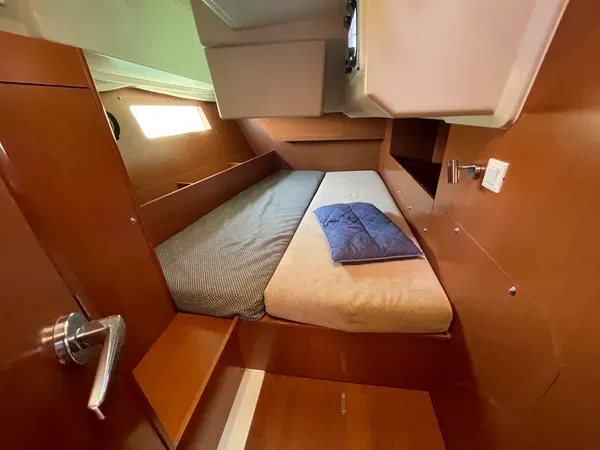 Cabin on Black Lion, a Beneteau Oceanis 41.1 sailboat at Municipal Unit of Ellomenos, Greece