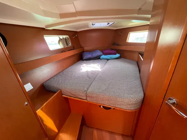 Cabin on Black Lion, a Beneteau Oceanis 41.1 sailboat at Municipal Unit of Ellomenos, Greece