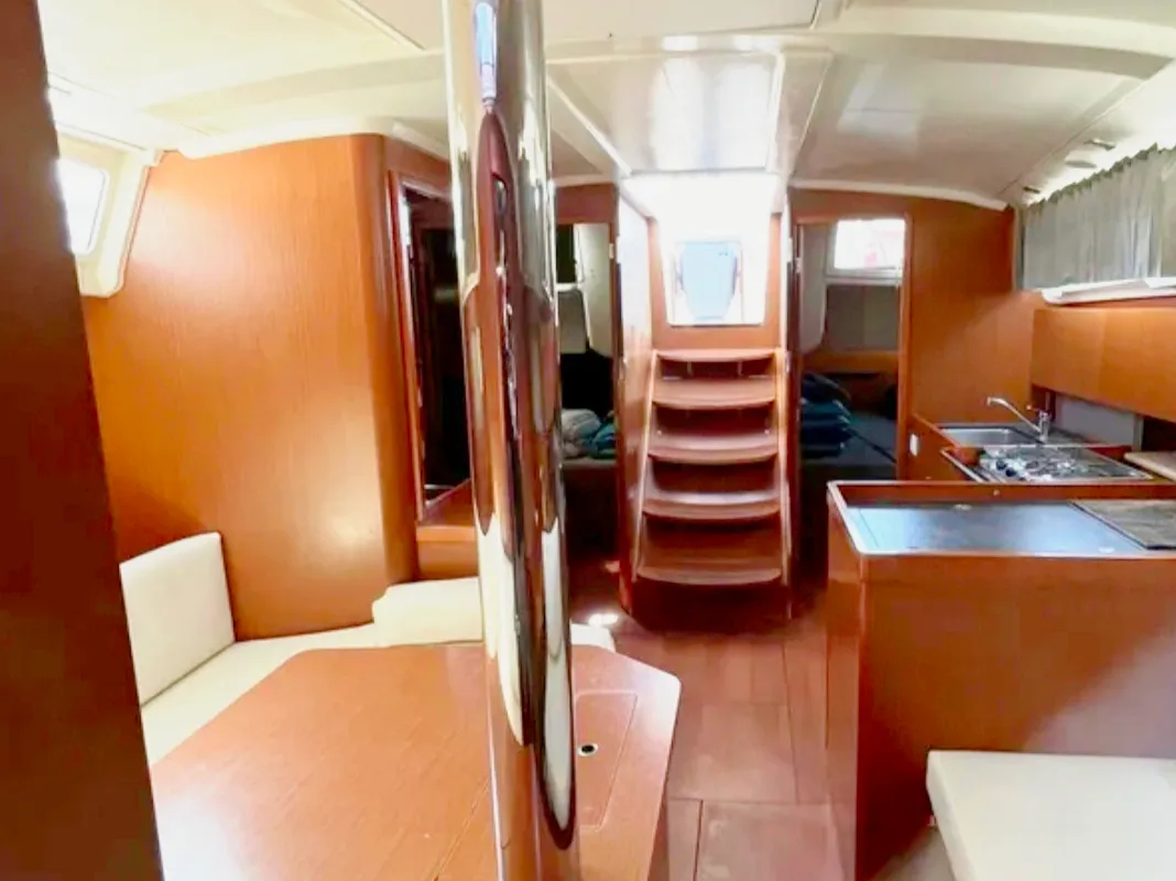 Salon of Black Lion, a Beneteau Oceanis 41.1 sailboat at Municipal Unit of Ellomenos, Greece