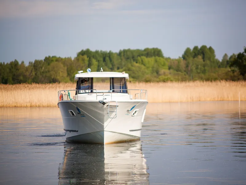 Exterior view of Oceanis 461/3/3 Premium, a Delphia Yachts Nautika 1300 motor yacht at Wilkasy, Poland