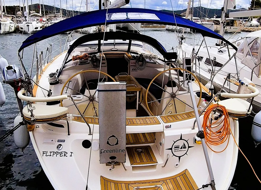 Exterior view of Flipper I, a Bavaria 44 sailboat at Jezera, Croatia