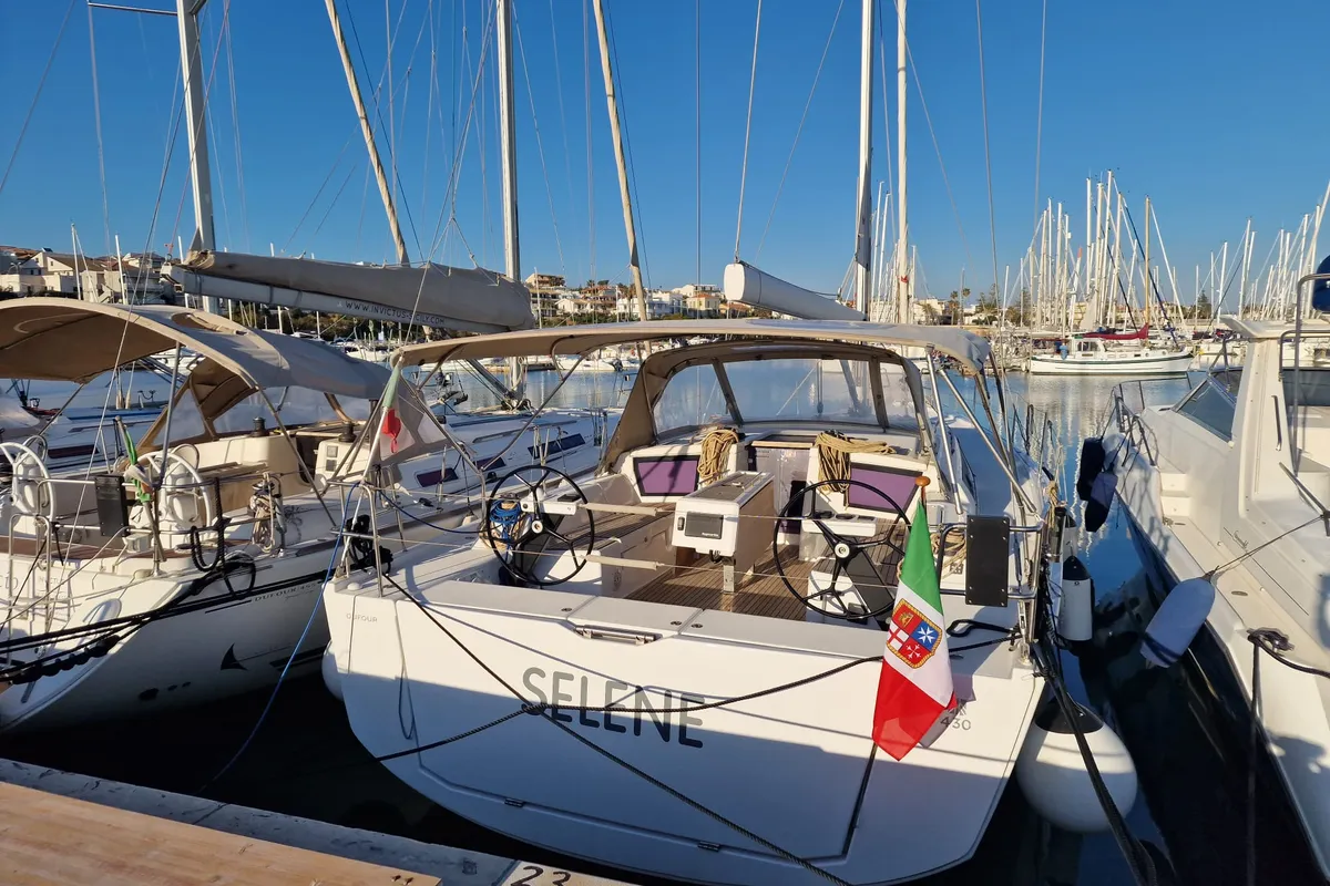 Exterior view of SELENE, a Dufour 430 sailboat at Ragusa, Italy