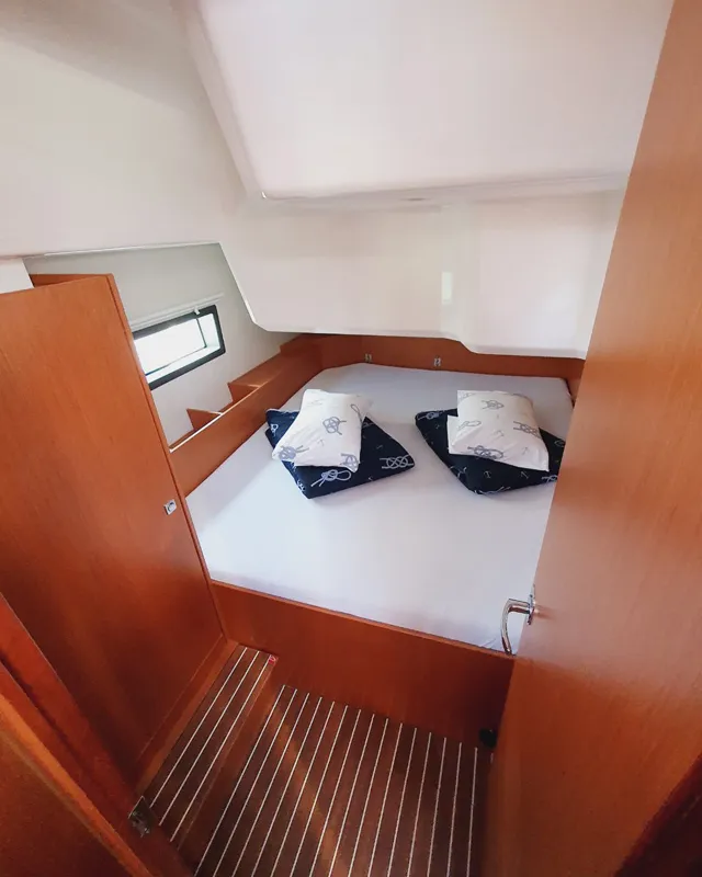 Cabin on Lucia, a Bavaria C42 sailboat at Grad Pula, Croatia