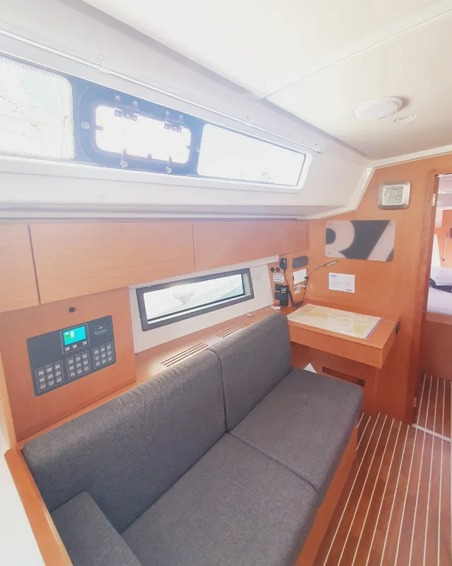 Salon of Lucia, a Bavaria C42 sailboat at Grad Pula, Croatia