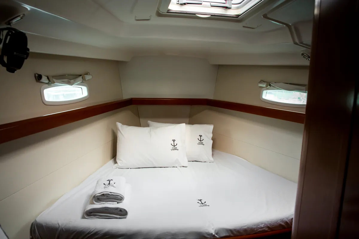 Cabin on Tiamo, a Beneteau Oceanis 43 sailboat at Municipal Unit of Lefkada, Greece