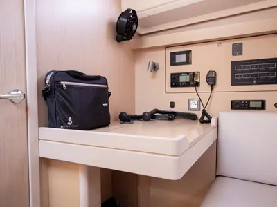 Salon of Gea, a Beneteau Oceanis 40.1 sailboat at Salerno, Italy